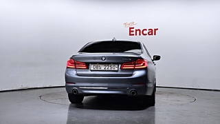 BMW 5-SERIES G30 2018