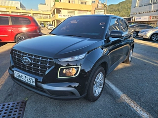 HYUNDAI VENUE  2019