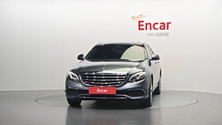 MERCEDES BENZ E-CLASS W213 2020