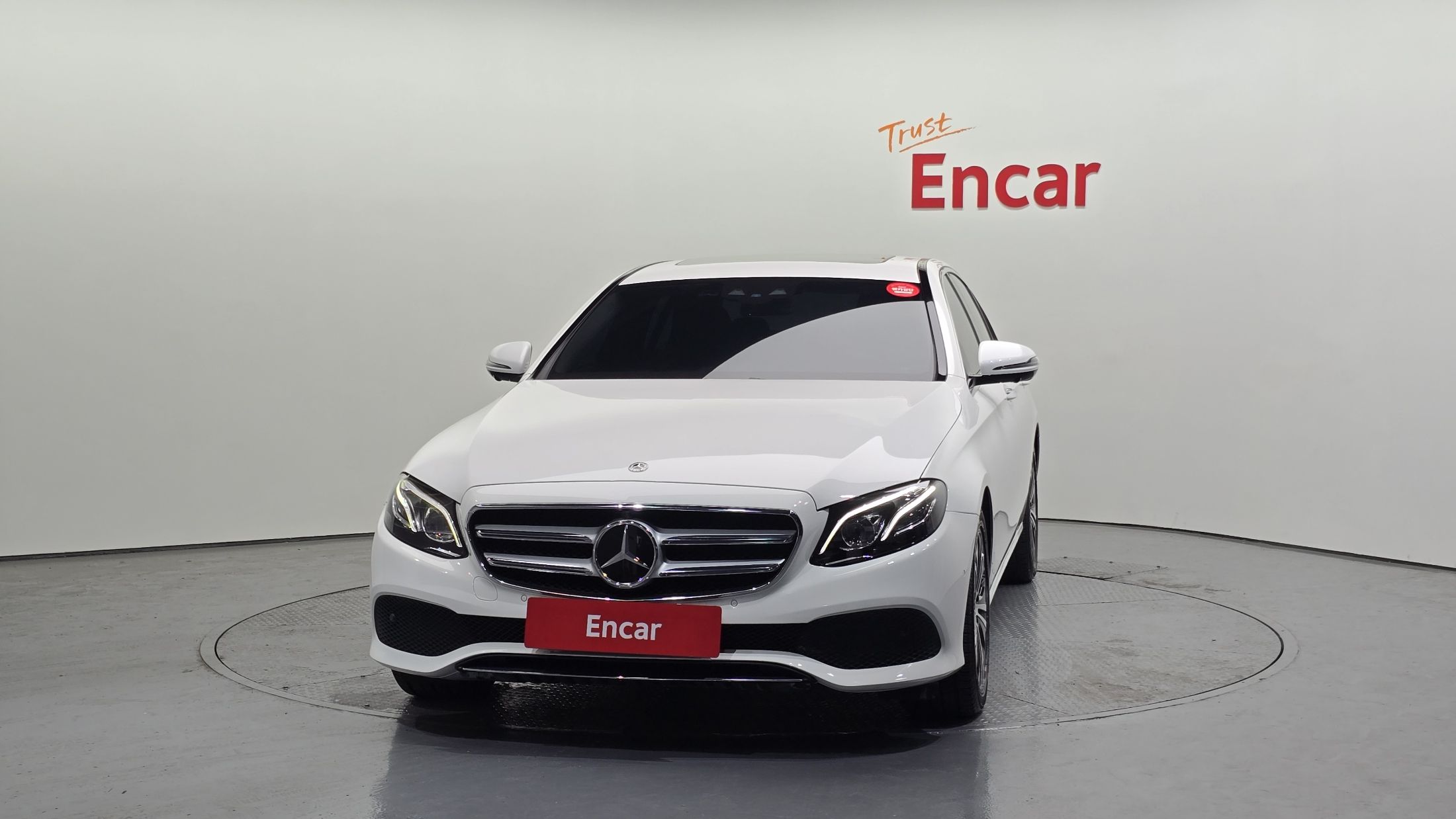 MERCEDES BENZ E-CLASS W213 2020