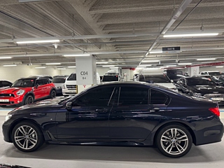 BMW 7-SERIES G11 2018