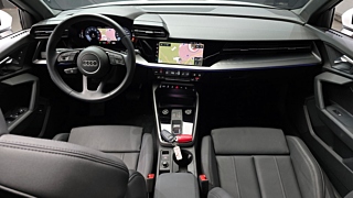 AUDI A3 8Y  40 TFSI Premium 2023