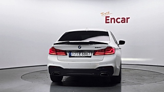 BMW 5-SERIES G30 2020