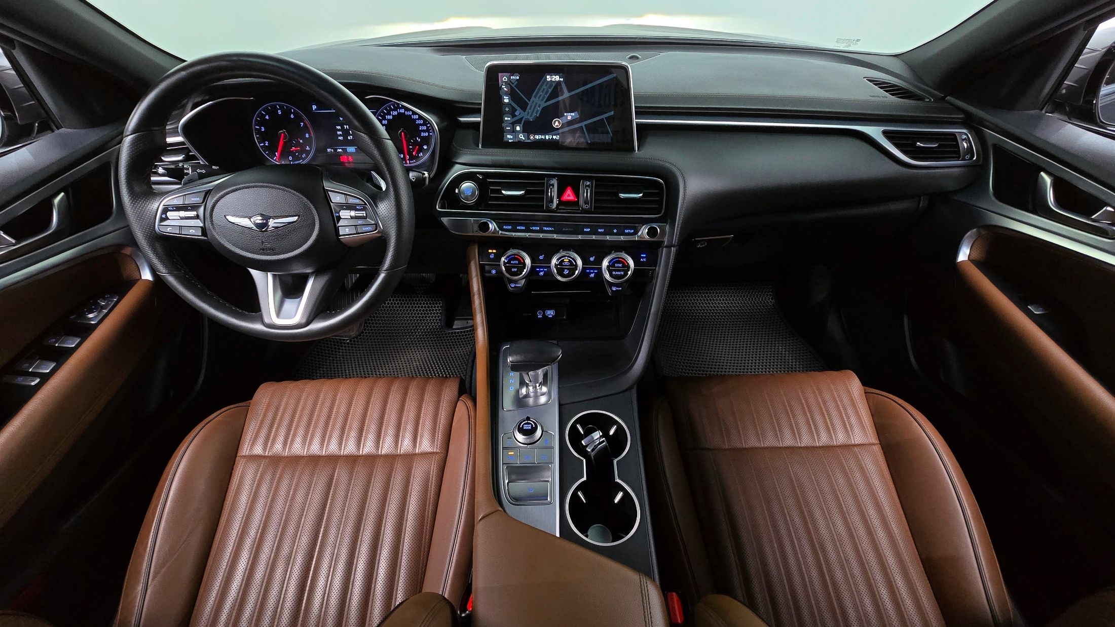GENESIS G70 2020