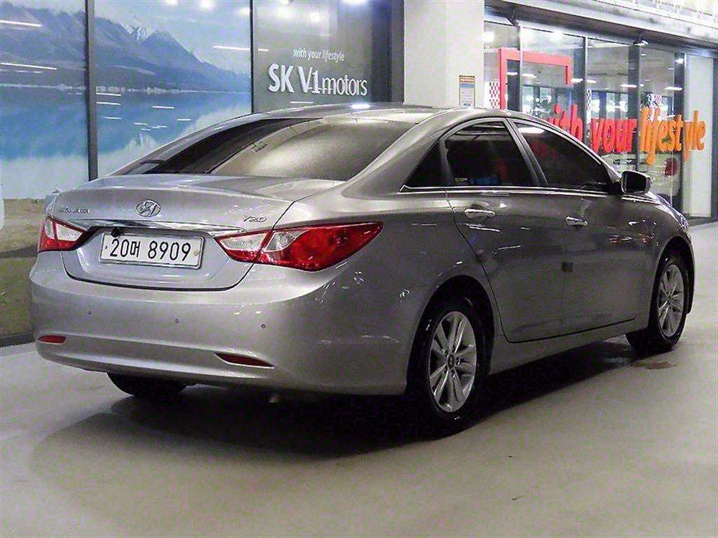 HYUNDAI SONATA YF 2009