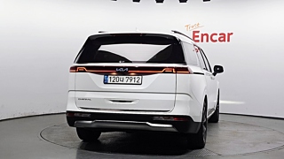 KIA CARNIVAL 2023