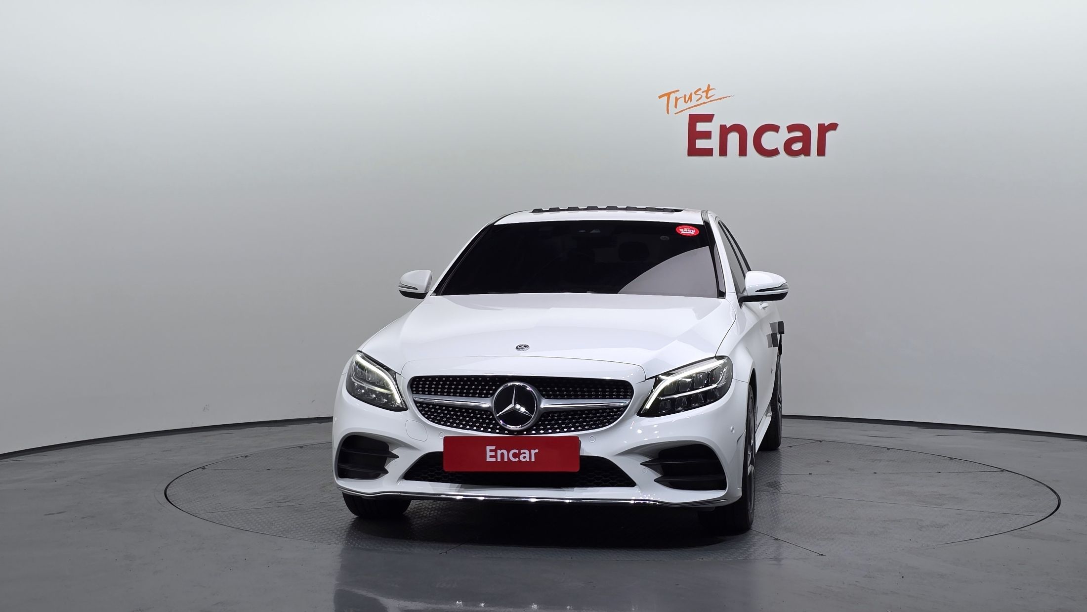 MERCEDES BENZ C-CLASS W205 2019