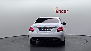 MERCEDES BENZ C-CLASS W205 2019