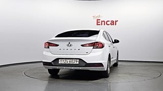 HYUNDAI AVANTE AD 2019
