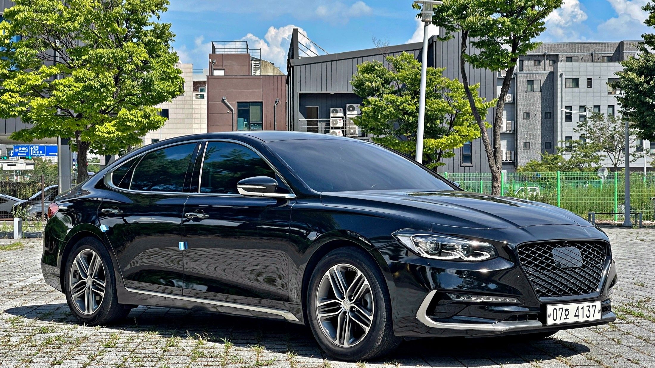 HYUNDAI GRANDEUR IG 2017
