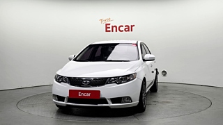 KIA PORTE  2011