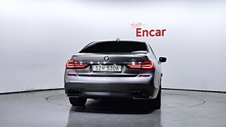BMW 7-SERIES G11 2018