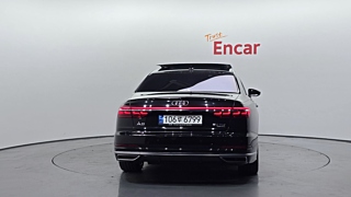 AUDI A8 D5 2021