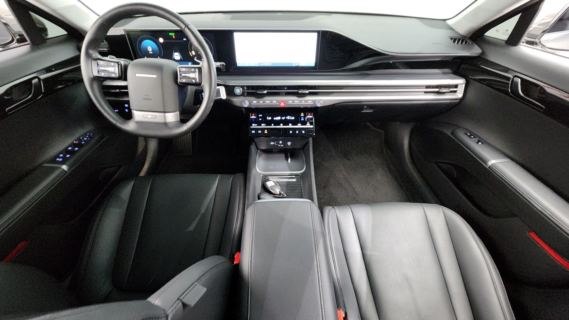 HYUNDAI GRANDEUR GN7 2023