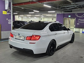 BMW 5-SERIES F10 2014