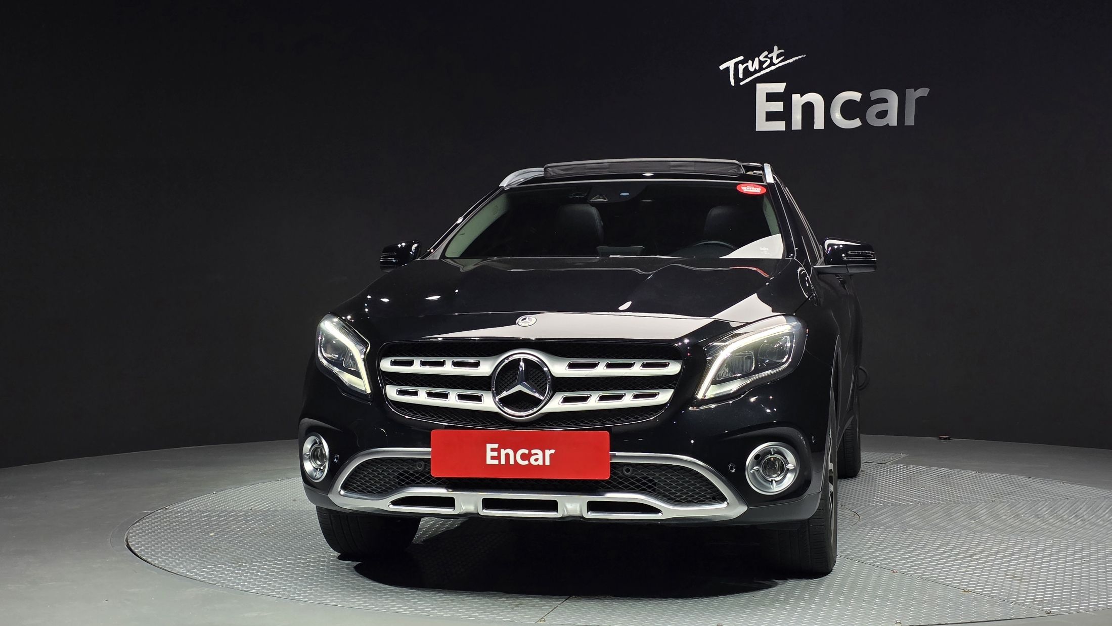 MERCEDES BENZ GLA-CLASS X156 2018
