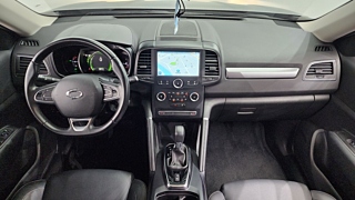SAMSUNG QM6 2020
