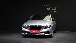 MERCEDES BENZ E-CLASS W213 2018