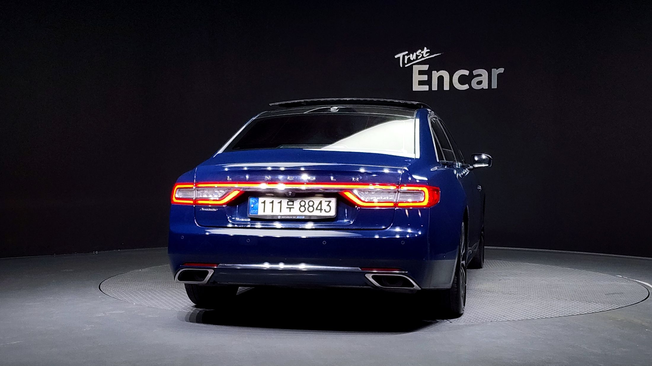 LINCOLN CONTINENTAL 2017