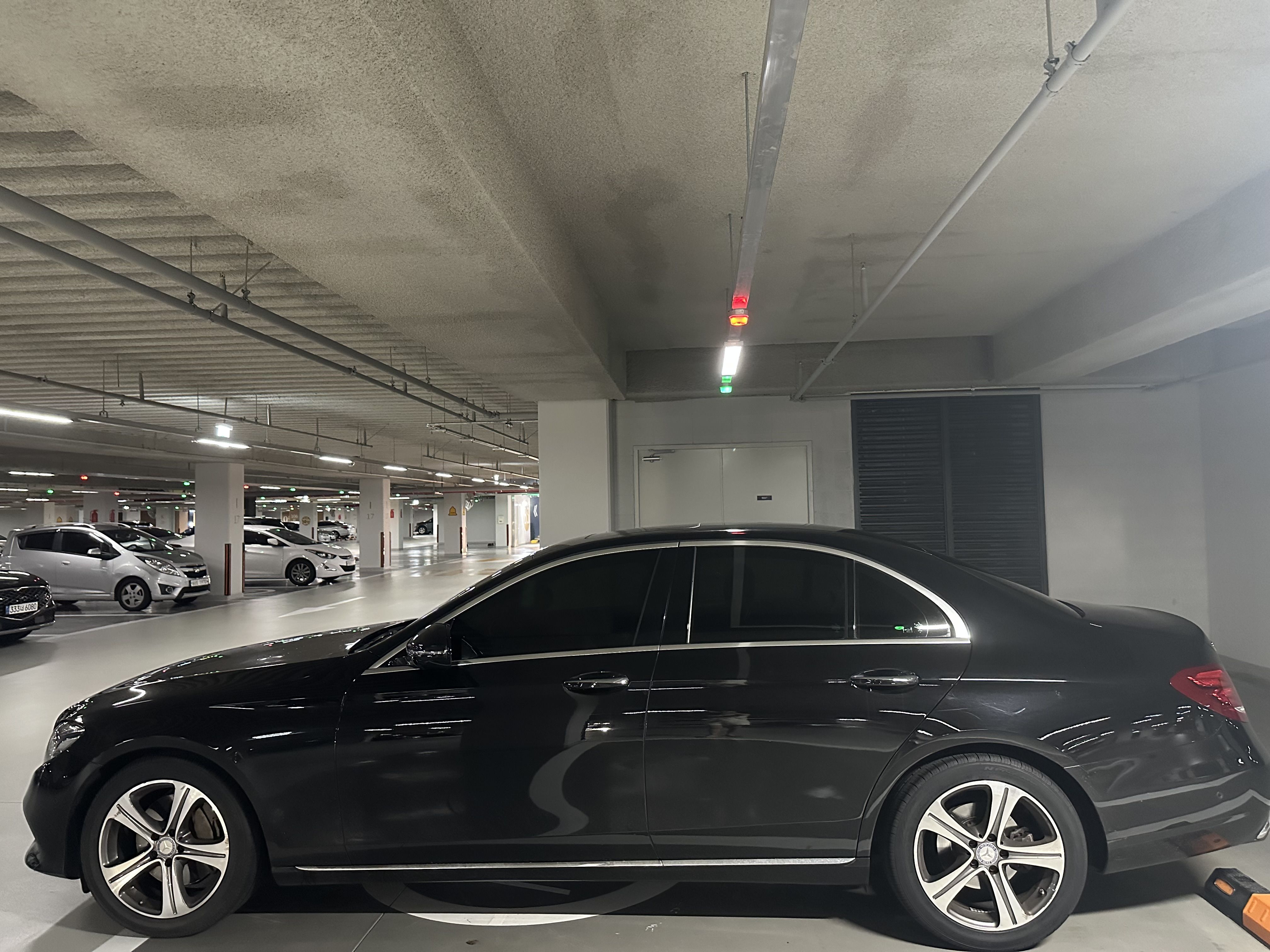 MERCEDES BENZ E-CLASS W213 2017