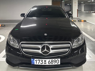 MERCEDES BENZ E-CLASS W213 2017