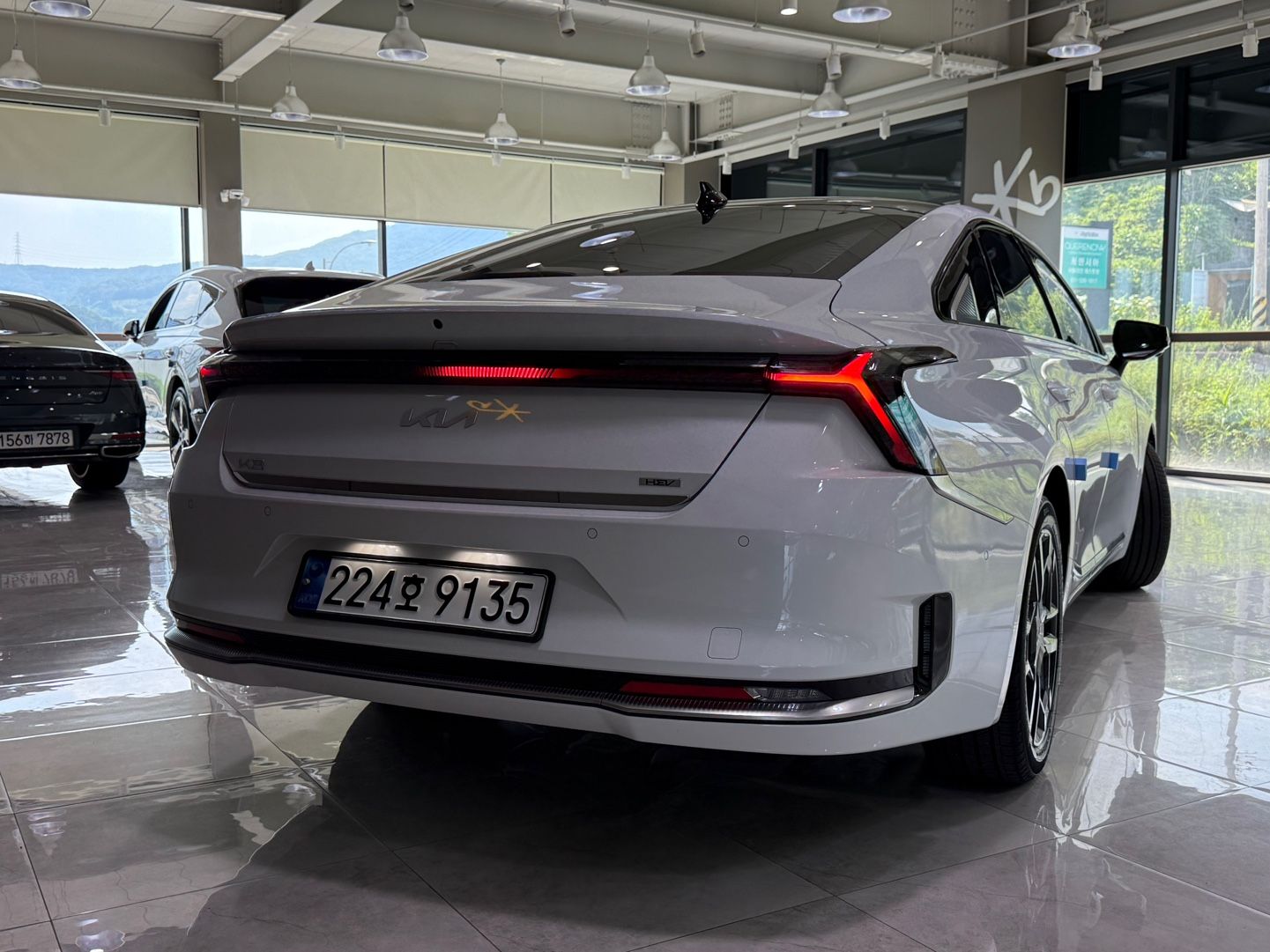 KIA K8 HYBRID 2024