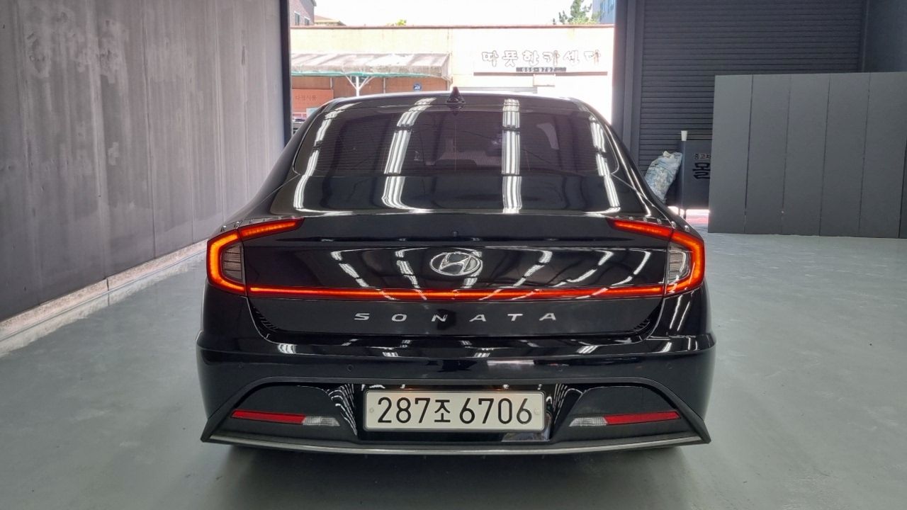 HYUNDAI SONATA DN8 2019