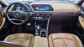 HYUNDAI SONATA DN8 2019