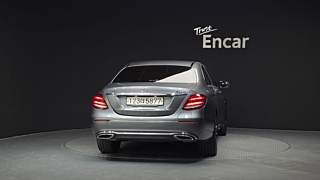 MERCEDES BENZ E-CLASS W213 2020