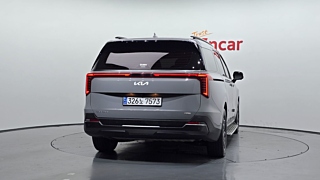 KIA CARNIVAL 2024
