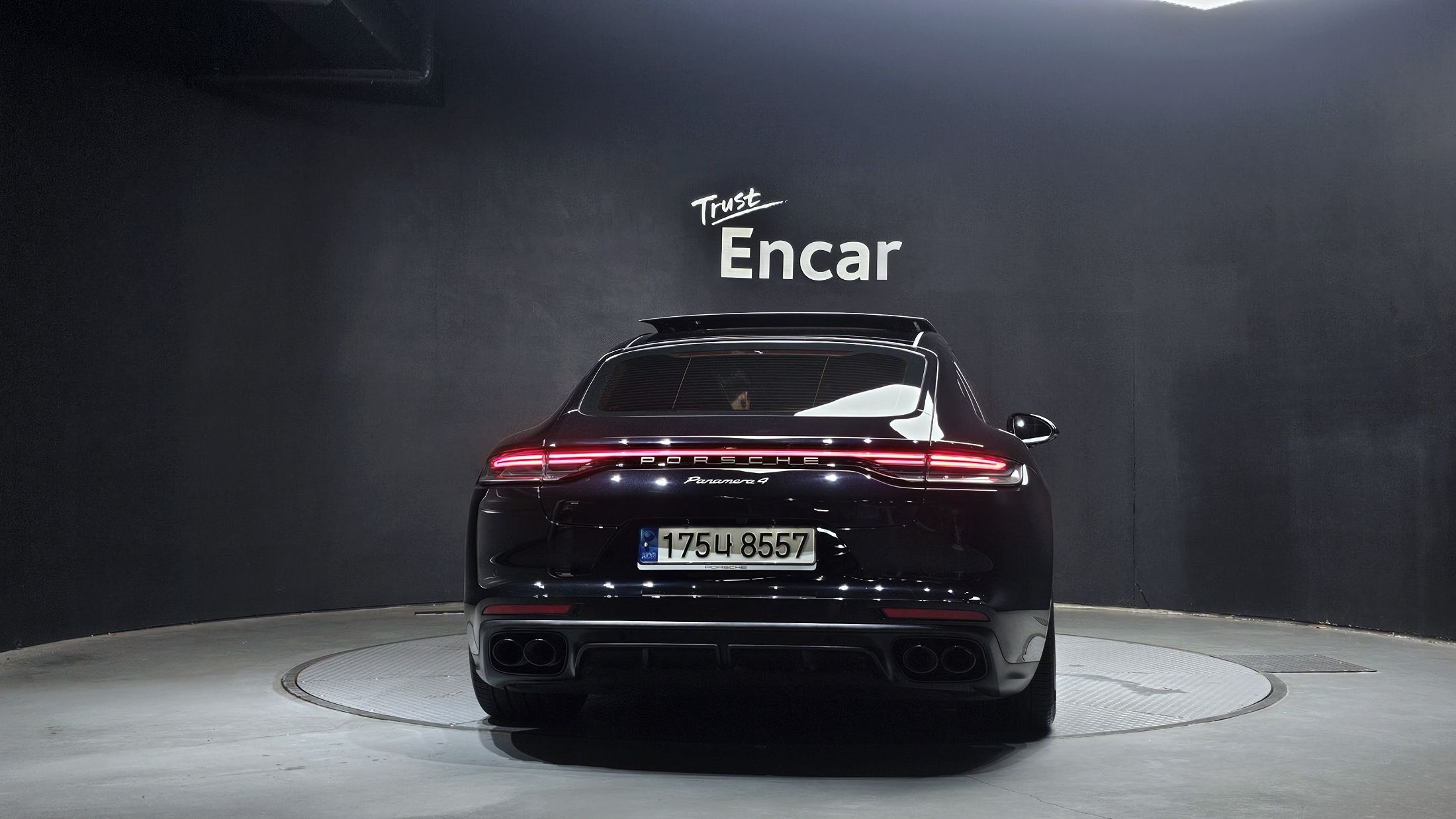 PORSCHE PANAMERA 971 2023