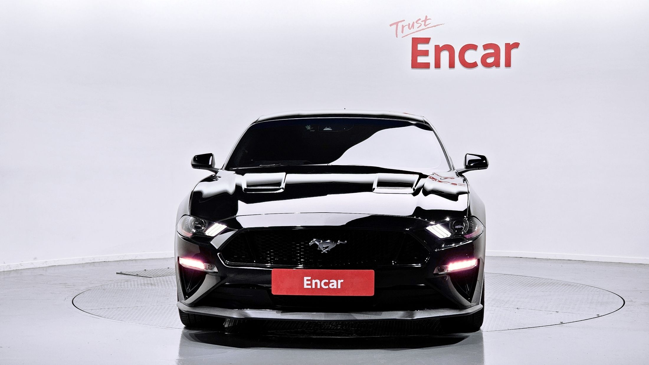 FORD MUSTANG 2021