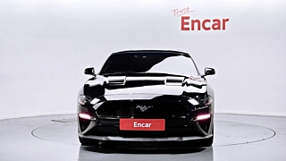 FORD MUSTANG 2021