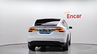 TESLA MODEL X 2020