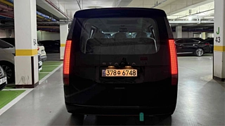 HYUNDAI STARIA 2025