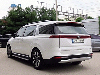 KIA CARNIVAL 2021