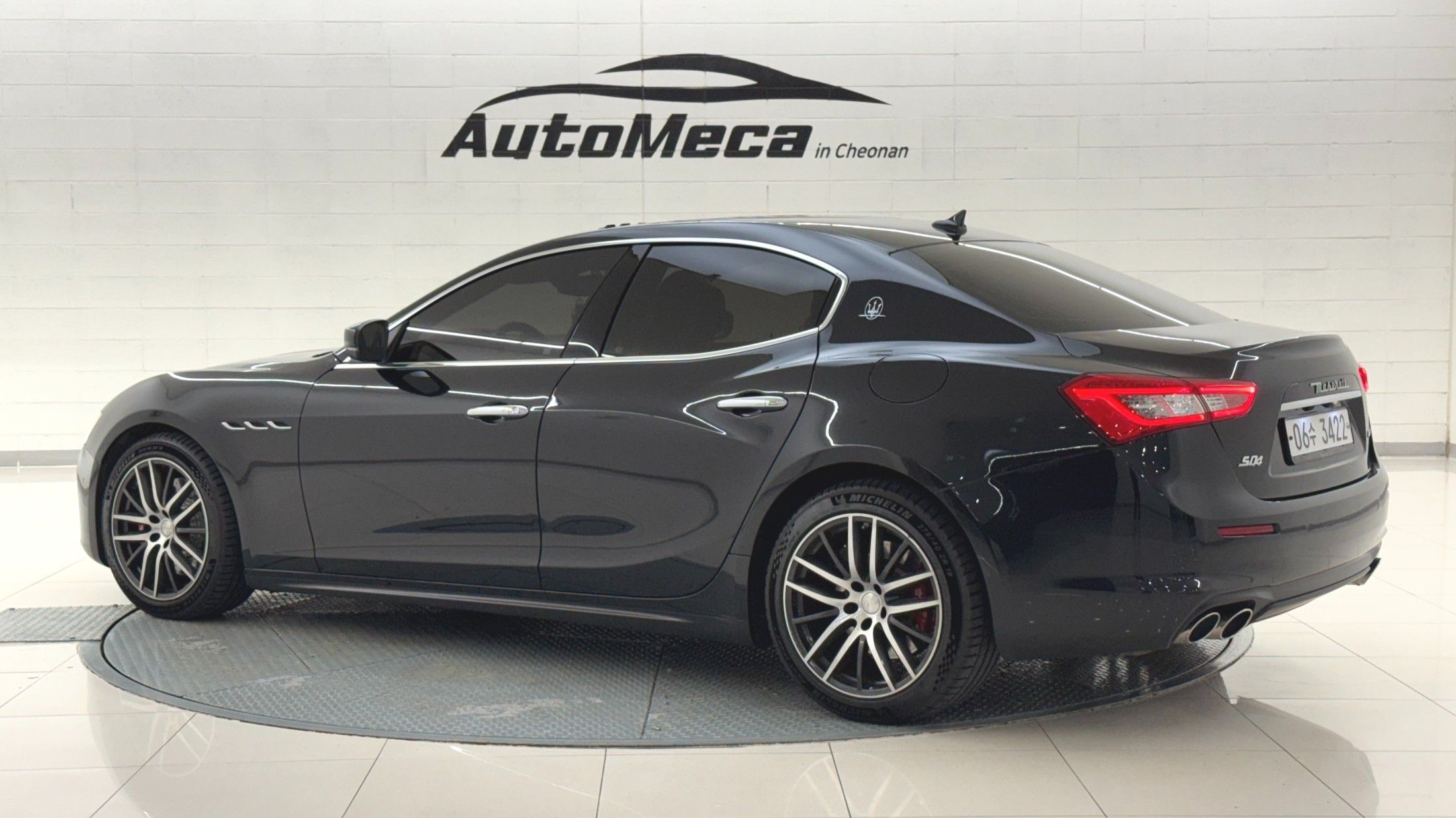 MASERATI GHIBLI 2017