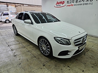 MERCEDES BENZ E-CLASS W213 2019