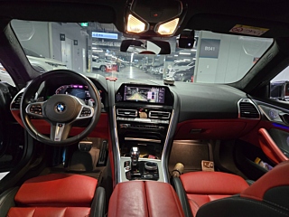 BMW 8-SERIES G15 2022