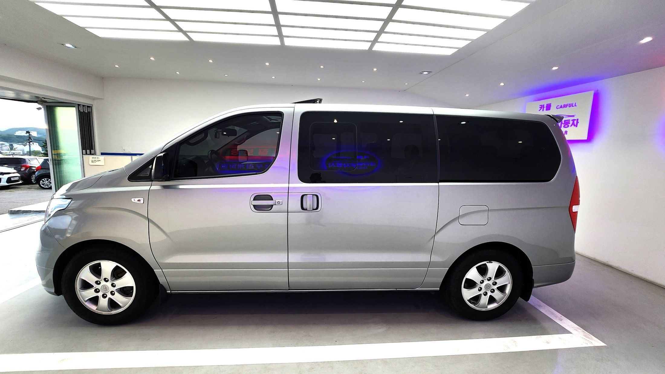HYUNDAI STAREX GRAND 2019