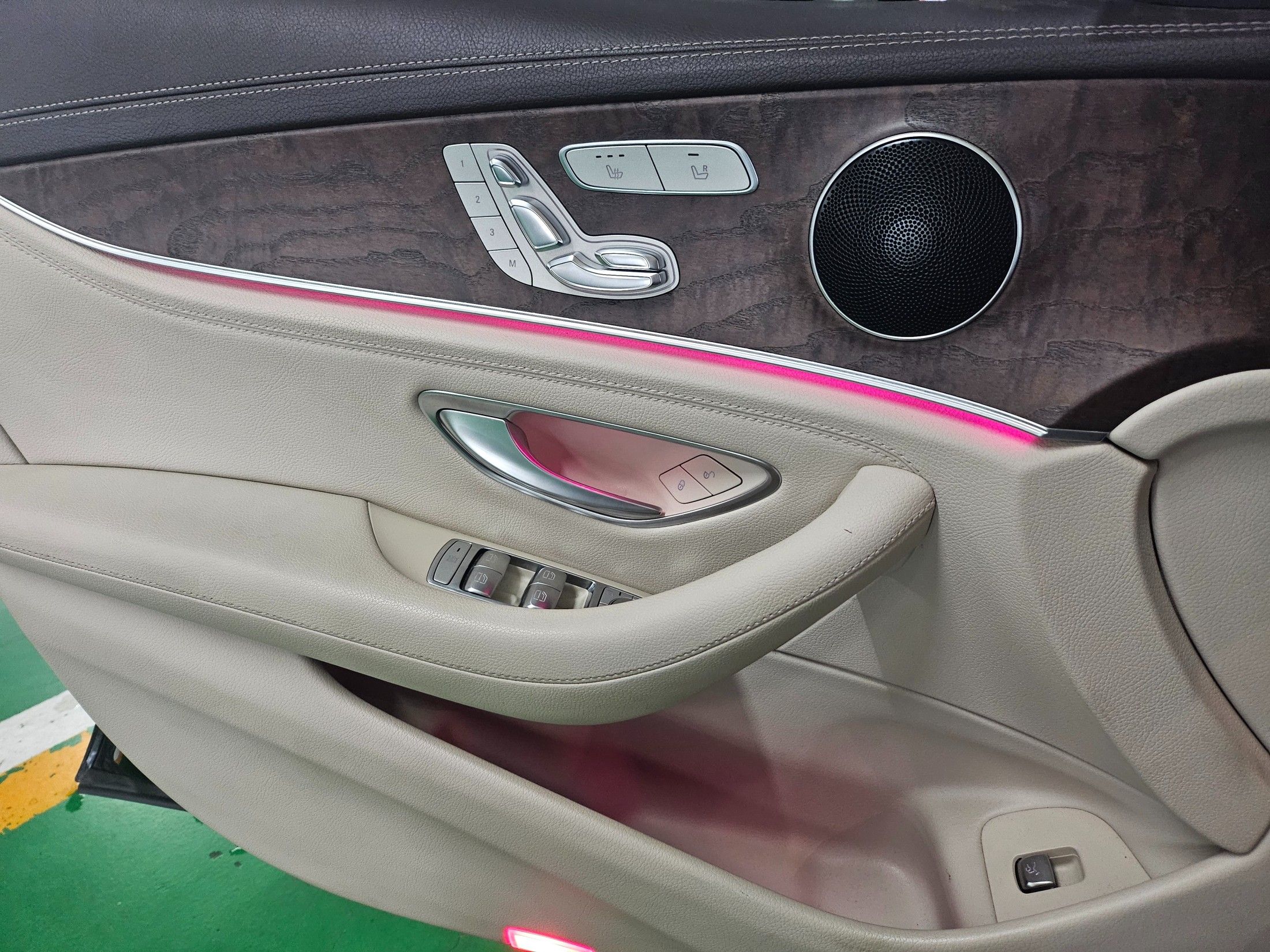 MERCEDES BENZ E-CLASS W213 2016