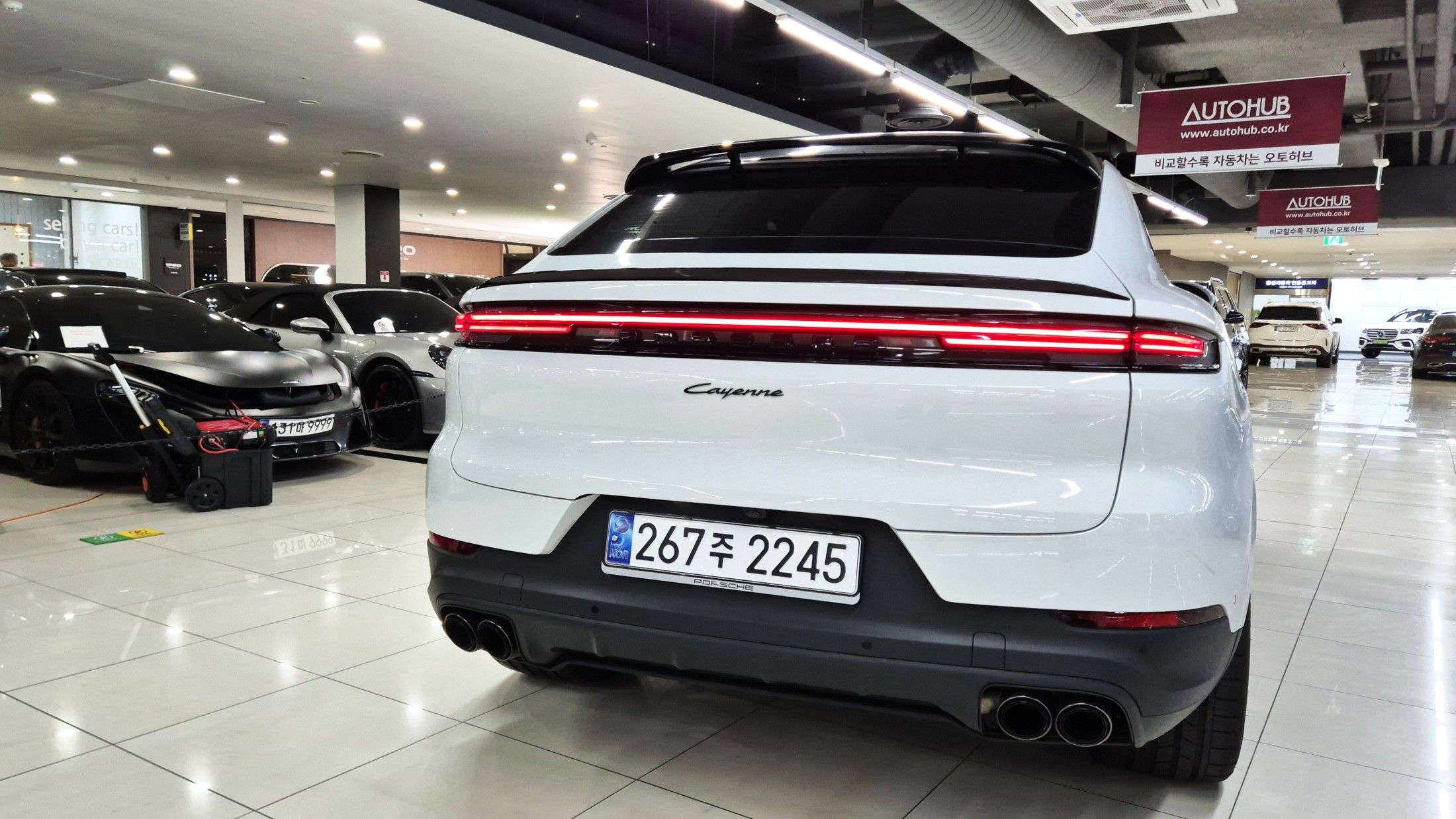 PORSCHE CAYENNE PO536 2023