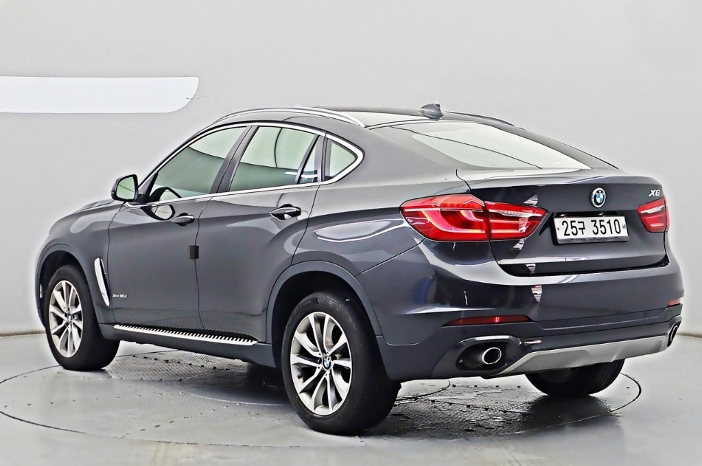 BMW X6 F16 2016
