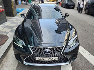 LEXUS LS500H 2018