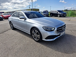 MERCEDES BENZ E-CLASS W213 2021