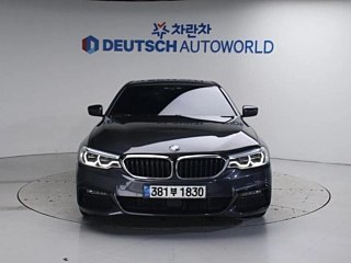 BMW 5-SERIES G30 2020