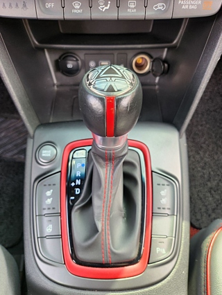 HYUNDAI KONA 2019