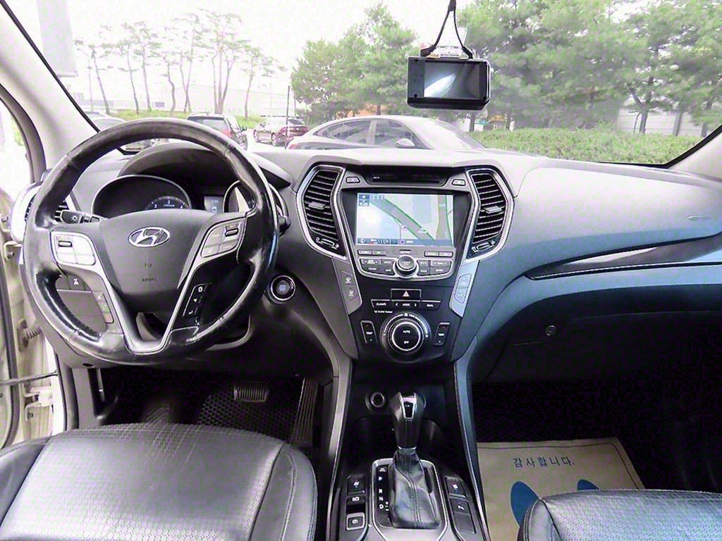 HYUNDAI SANTAFE DM 2012