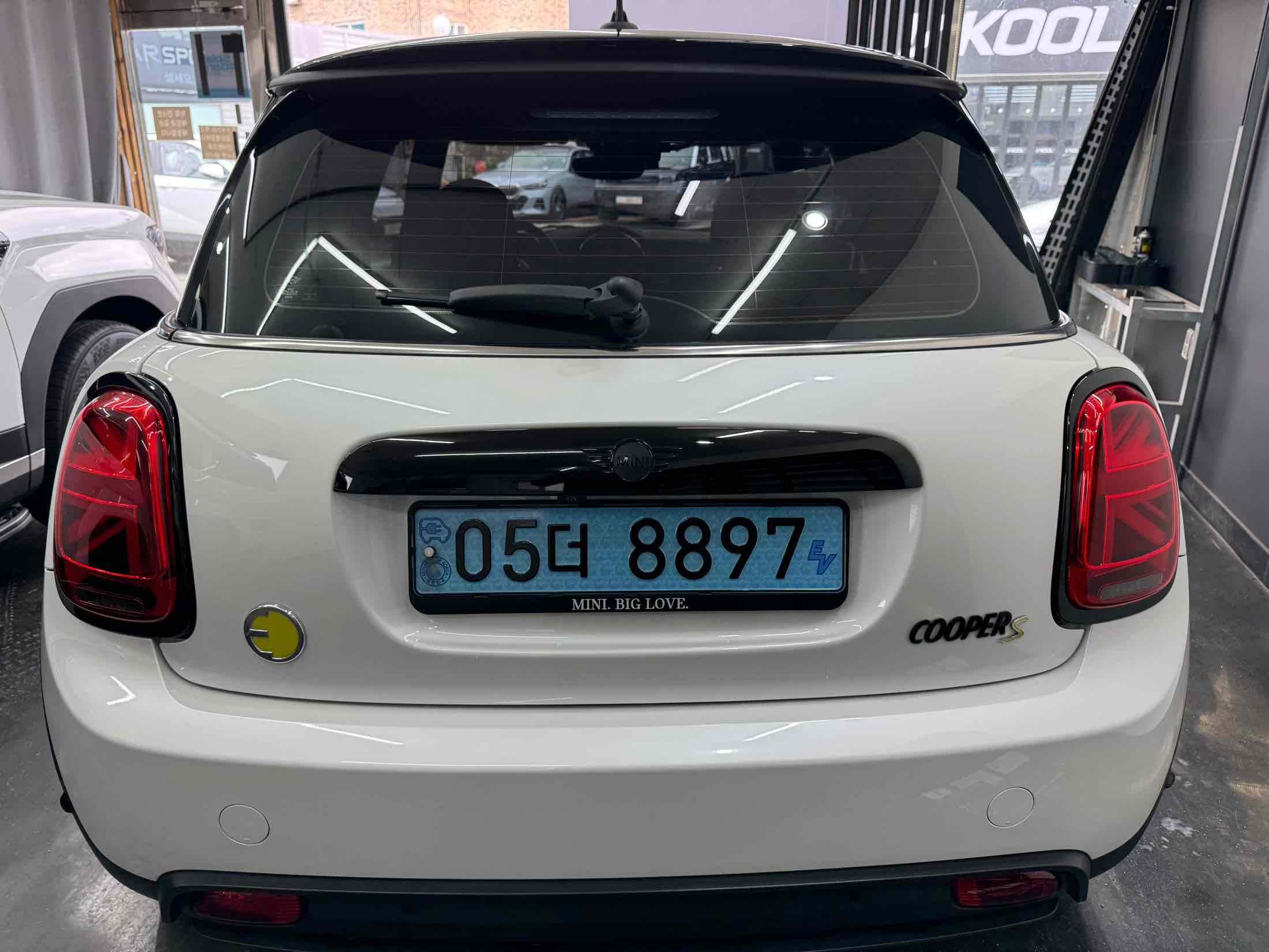 MINI COOPER ELECTRIC 2023