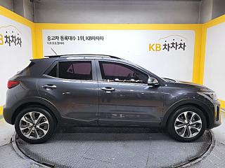 KIA STONIC 2018